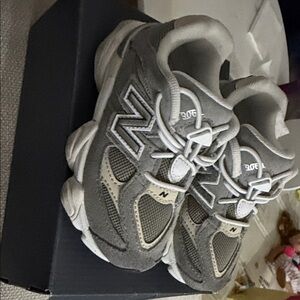 New Balance 9060 Kids' Sneakers